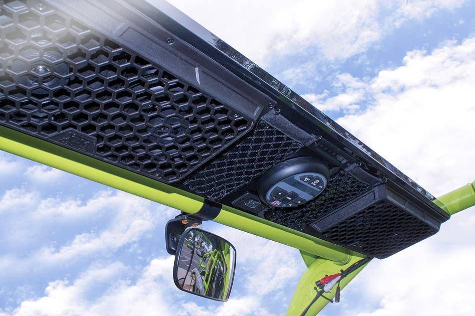 Can You Put a Soundbar in a Car?