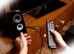 How to Use Computer Speakers with TV